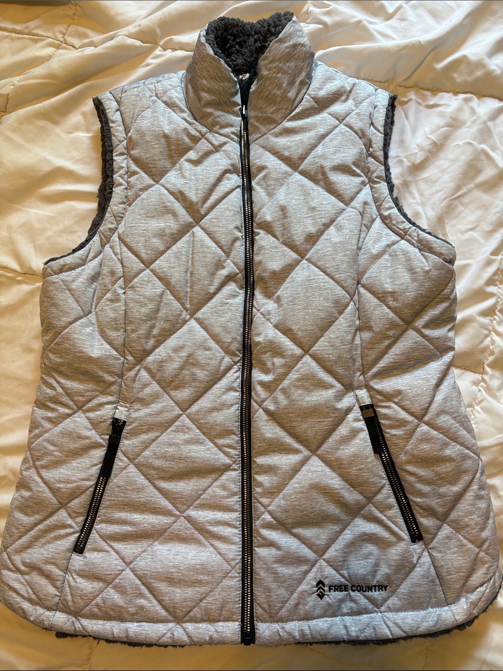 Free Country Quilted Light Gray Sherpa-Lined Vest